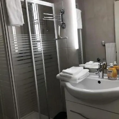 Chalet Veilchen דירה *
